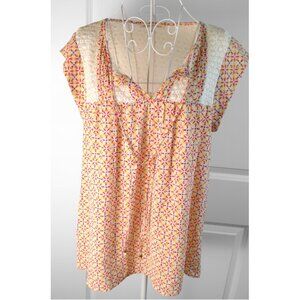 Daniel Rainn Coral & White Burst Print Sleeveless Boho Top | Crochet Yoke | Size